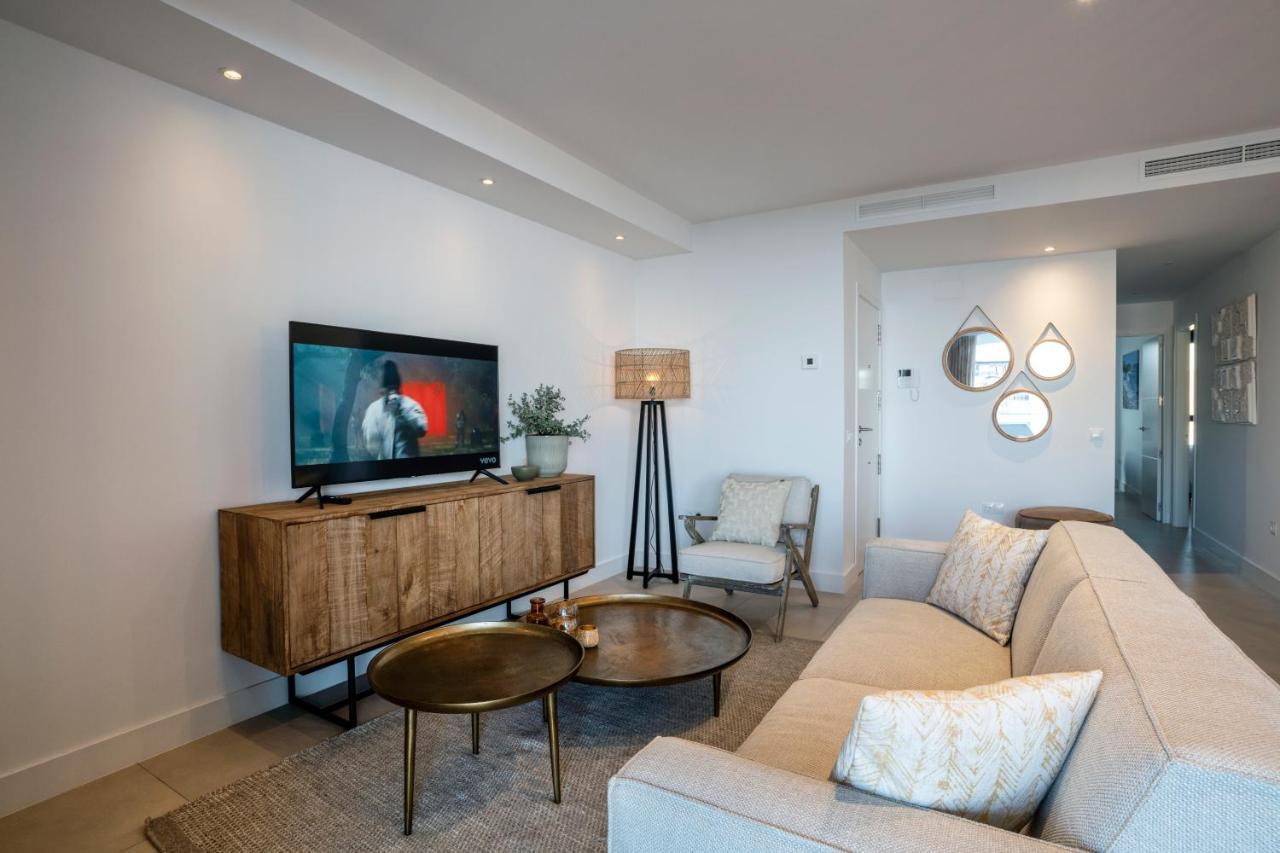 Sealine Luxury In Costa Torrox